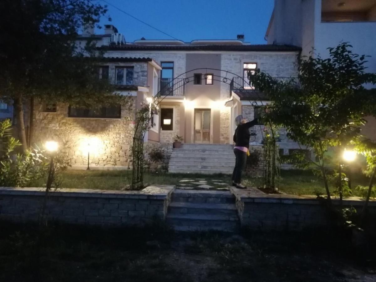 Apartments Sena Pula Ngoại thất bức ảnh